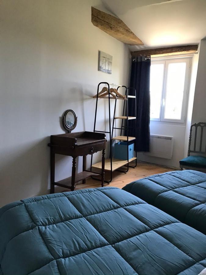 Le Logis Du Plessis Bed & Breakfast Chaniers ภายนอก รูปภาพ